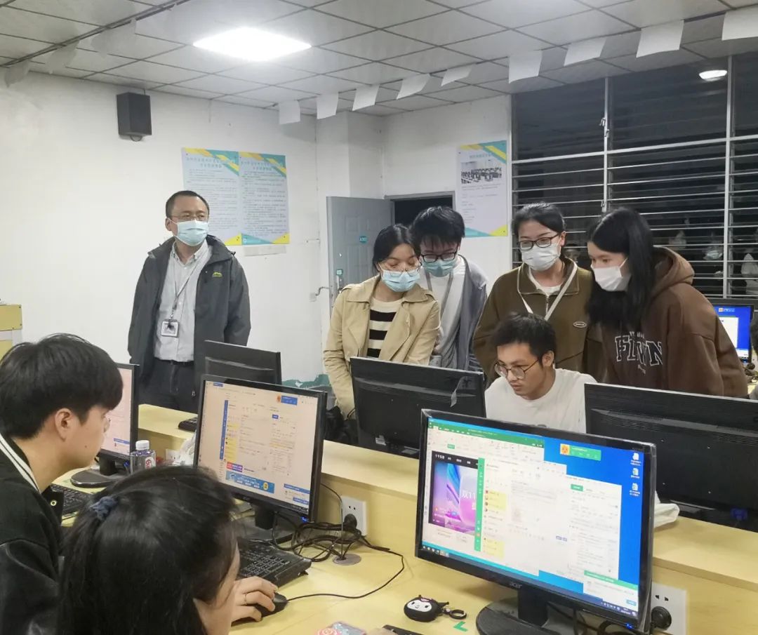 双十一2.jpg 新老澳门香港原料网站
