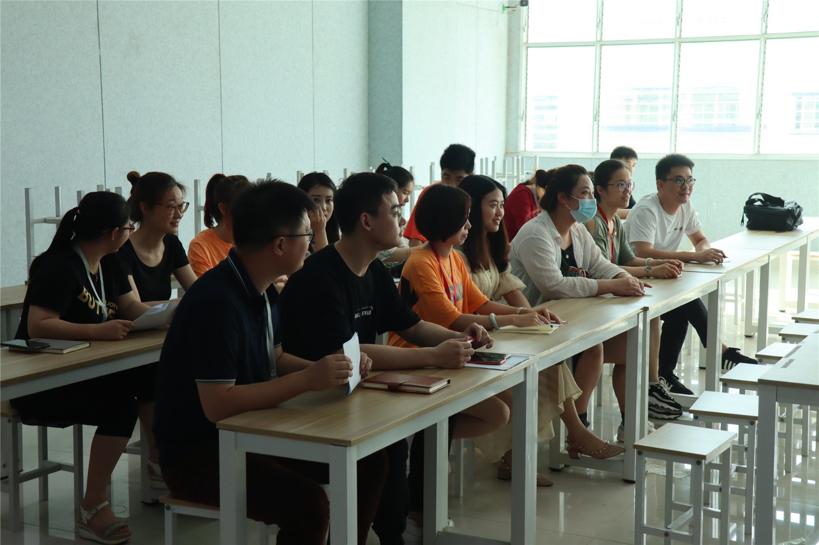 图片42.jpg 新老澳门香港原料网站